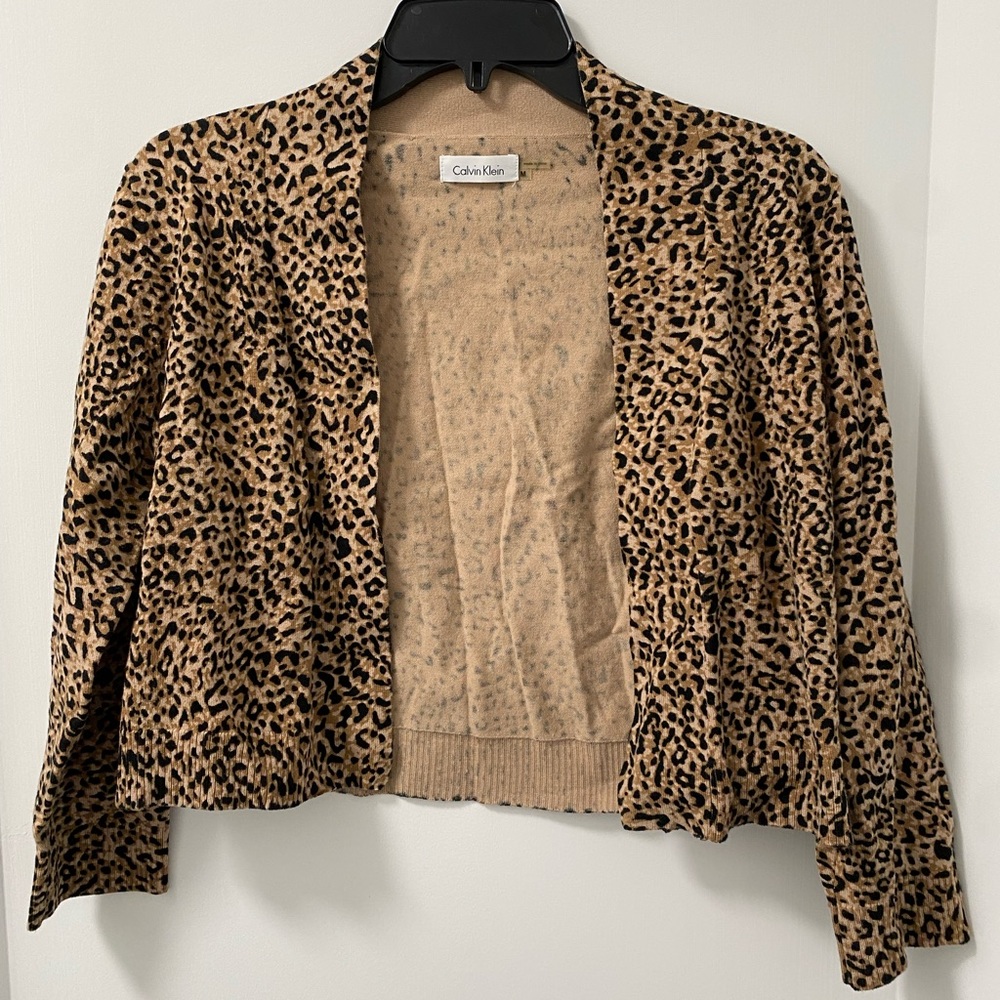 CALVIN KLEIN NWOT BOLERO/ SWEATER